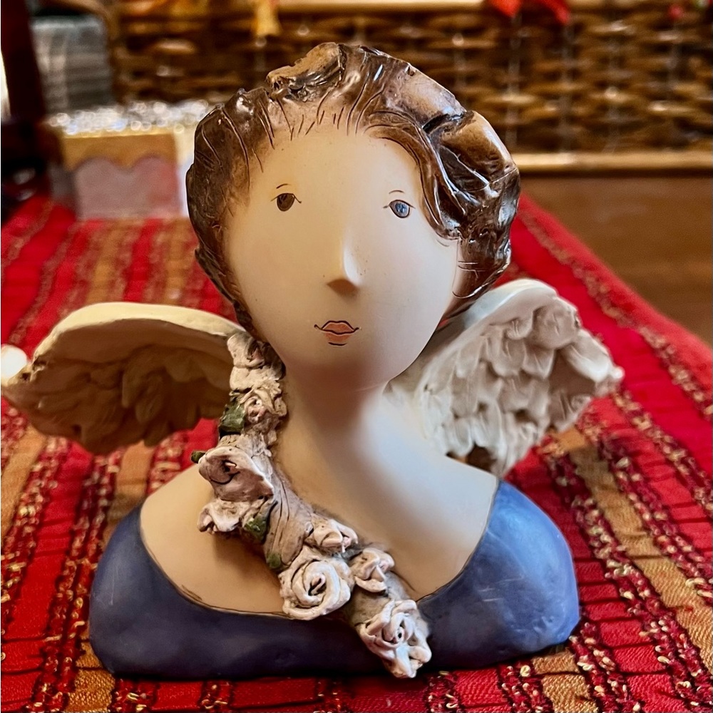 Journey of Grace “Glorious” Sculpture by Demdaco 2003 Medium Bust EUC